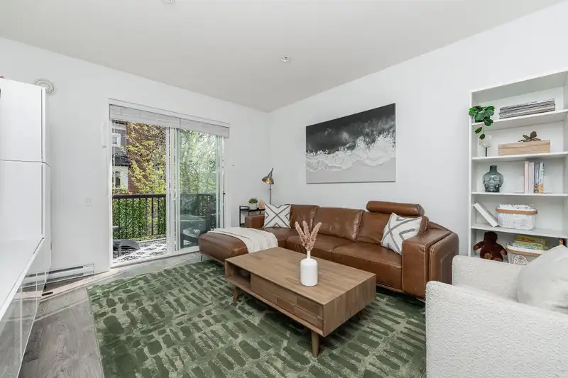 51 2423 AVON PLACE - photo 1 of 40