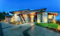 1060 CRESTLINE ROAD - thumbnail 1