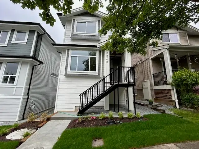 24309 101A AVENUE - photo 2 of 30