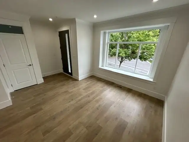 24309 101A AVENUE - photo 4 of 30