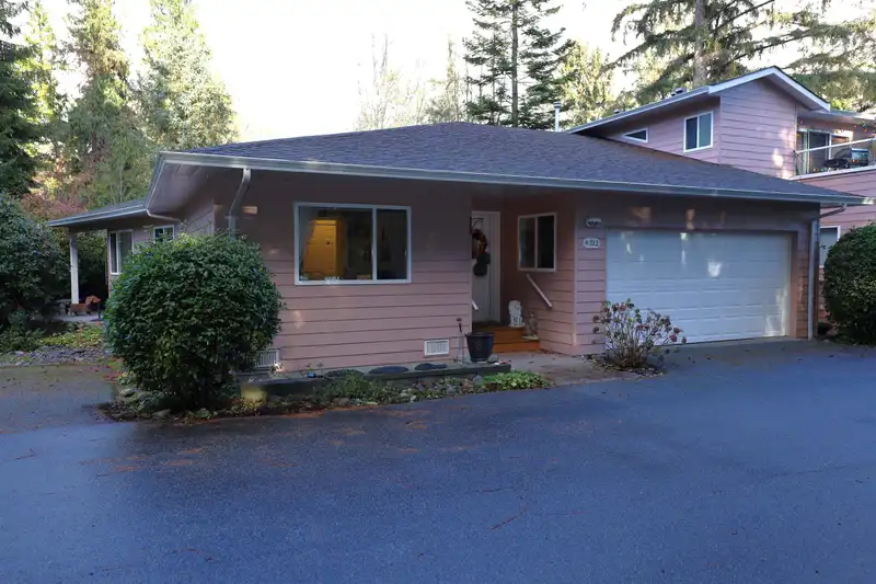 312 1585 FIELD ROAD - photo 2 of 22