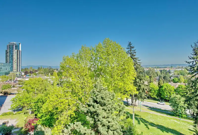 810 7288 ACORN AVENUE - photo 2 of 39
