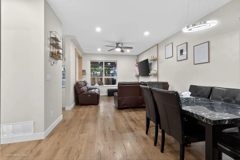 80 14468 73A AVENUE - photo 4 of 25