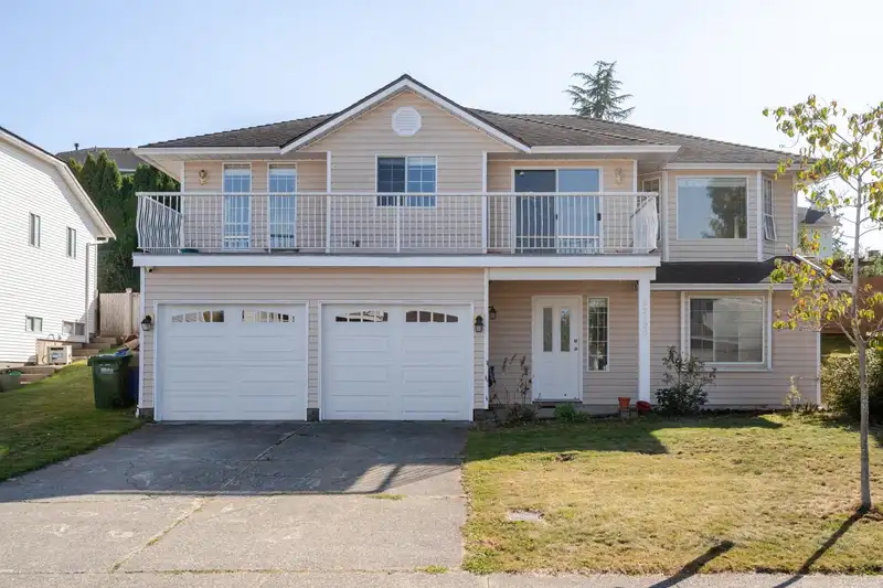 32120 ROGERS AVENUE - photo 1 of 40
