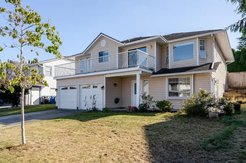 32120 ROGERS AVENUE - photo 2 of 40
