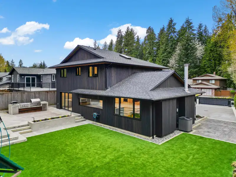 2182 RUFUS DRIVE - photo 3 of 40