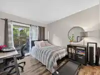 7 828 W 16TH STREET - thumbnail 13