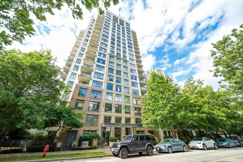 1407 3660 VANNESS AVENUE - photo 1 of 22
