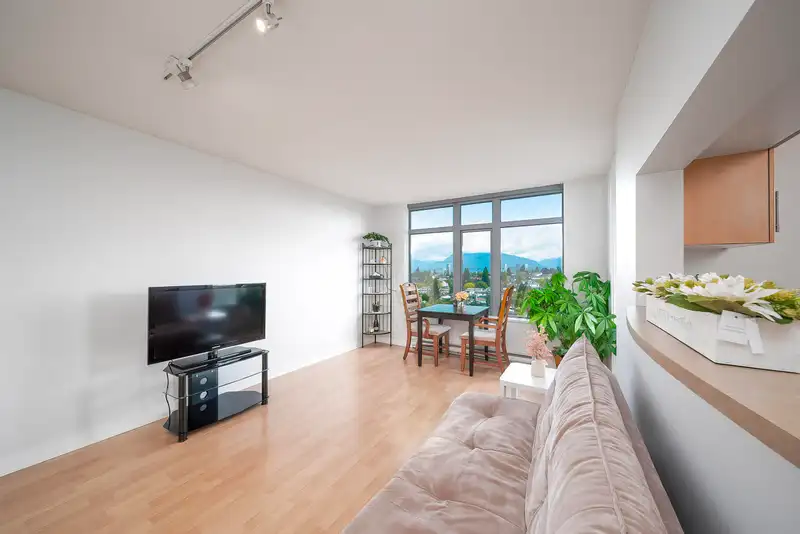 1407 3660 VANNESS AVENUE - photo 4 of 22