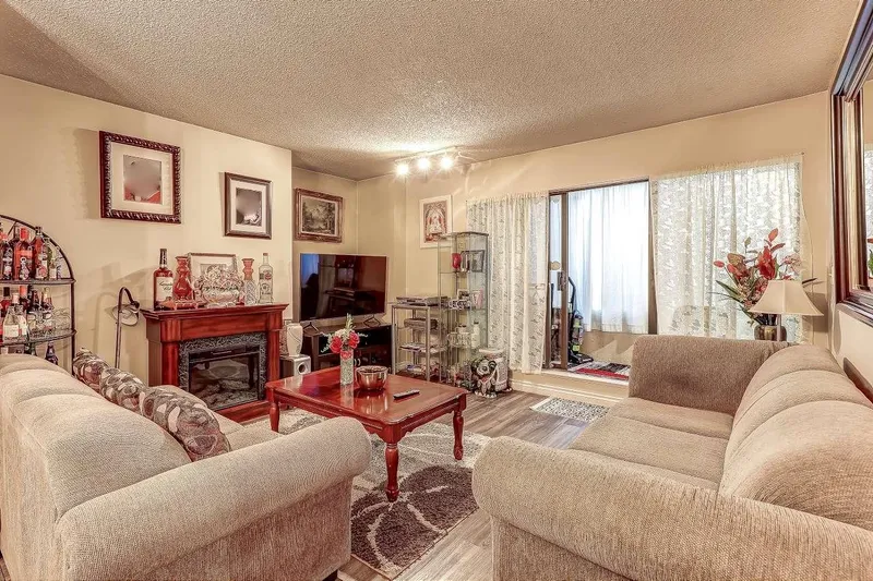 101 13316 OLD YALE ROAD - photo 2 of 25