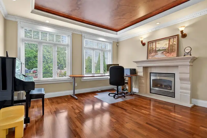 6166 DENBIGH AVENUE - photo 4 of 40