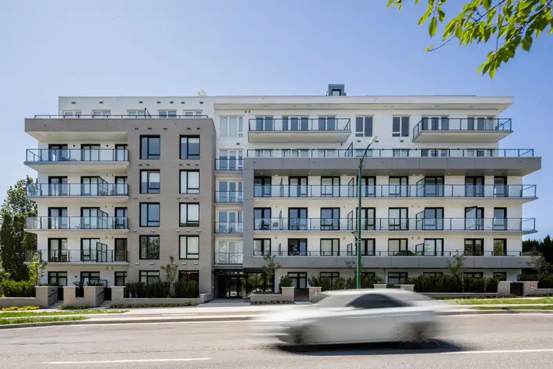 106 6859 CAMBIE STREET - photo 2 of 8