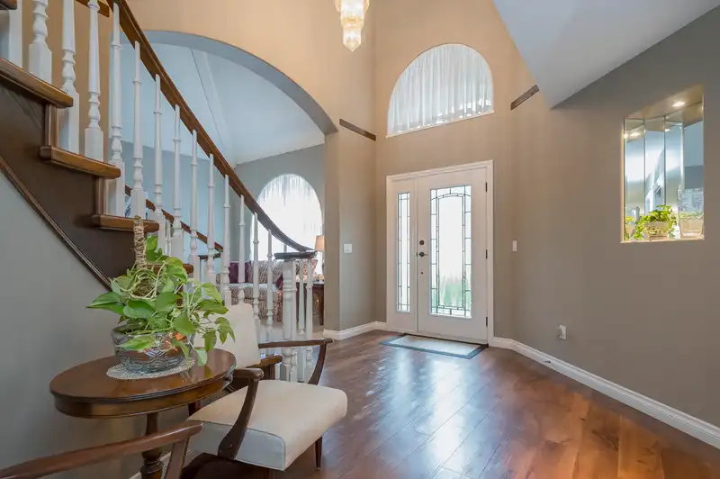 20626 91A AVENUE - photo 4 of 40