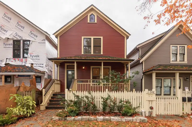 2 548 E GEORGIA STREET - photo 2 of 37