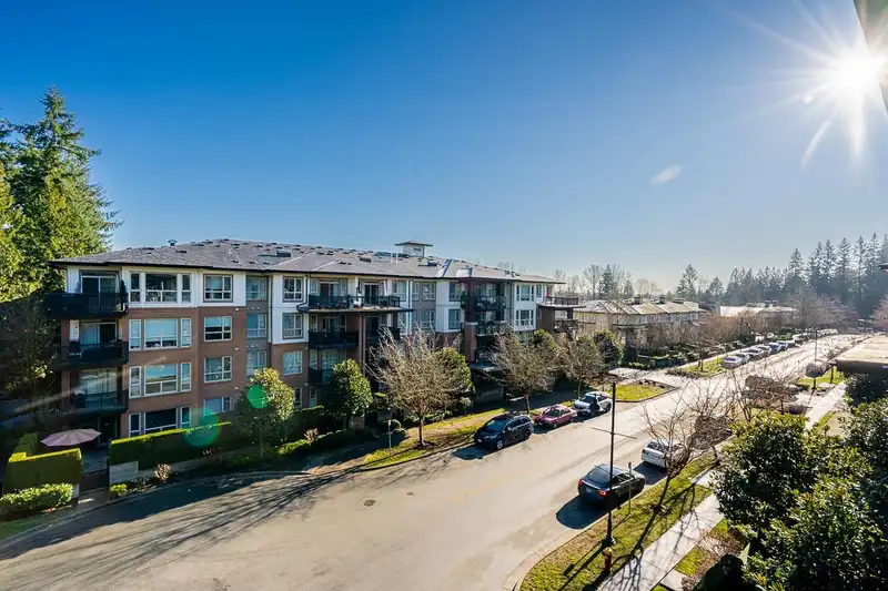 414 1150 KENSAL PLACE - photo 1 of 39