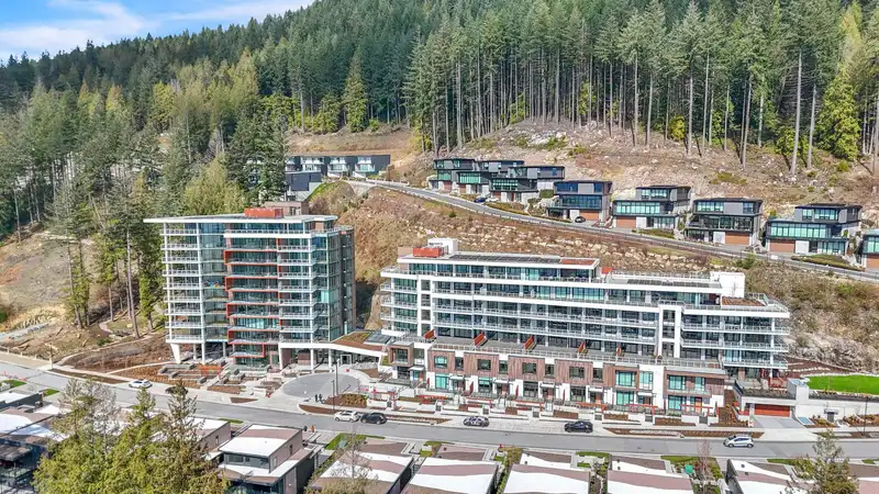 403 3963 UPLANDS WAY - photo 1 of 28