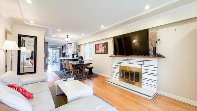 56 WARWICK AVENUE - photo 4 of 36