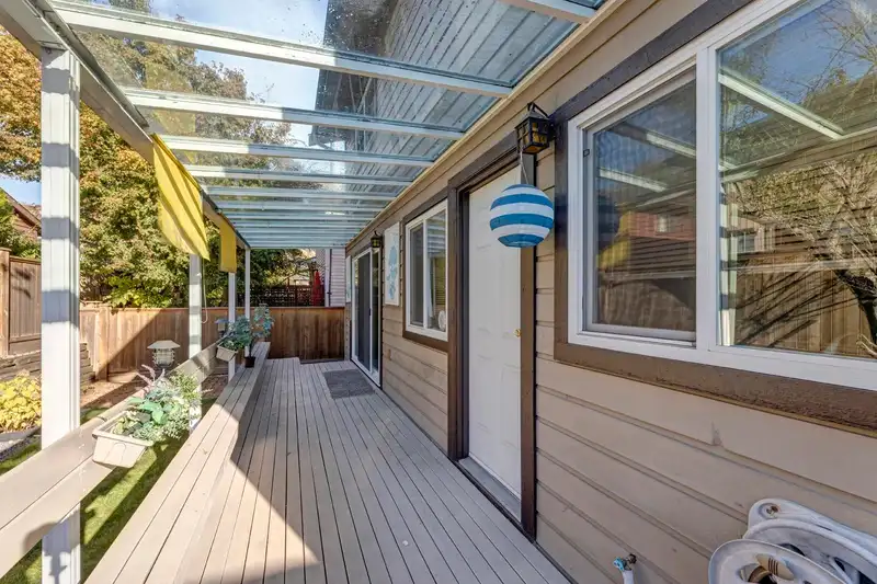 1172 MILNE STREET - photo 4 of 21