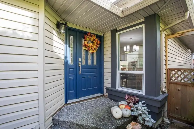 1319 128A STREET - photo 3 of 40