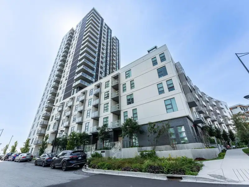 1501 3430 E KENT AVENUE - photo 1 of 26