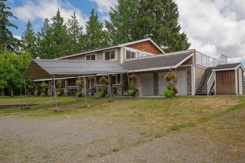3045 230 STREET - photo 3 of 40