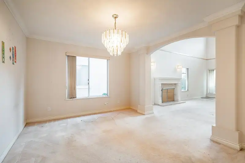 3366 REGINA AVENUE - photo 3 of 18