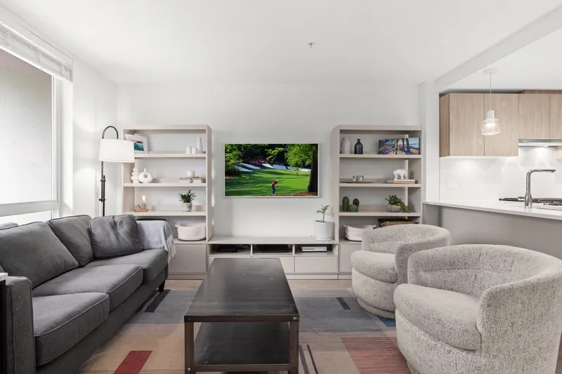 TH5 128 E 8TH STREET - photo 3 of 25