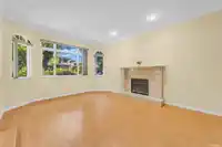 2866 E 44TH AVENUE - thumbnail 11