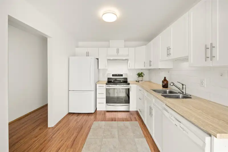 13 19249 HAMMOND ROAD - photo 4 of 33