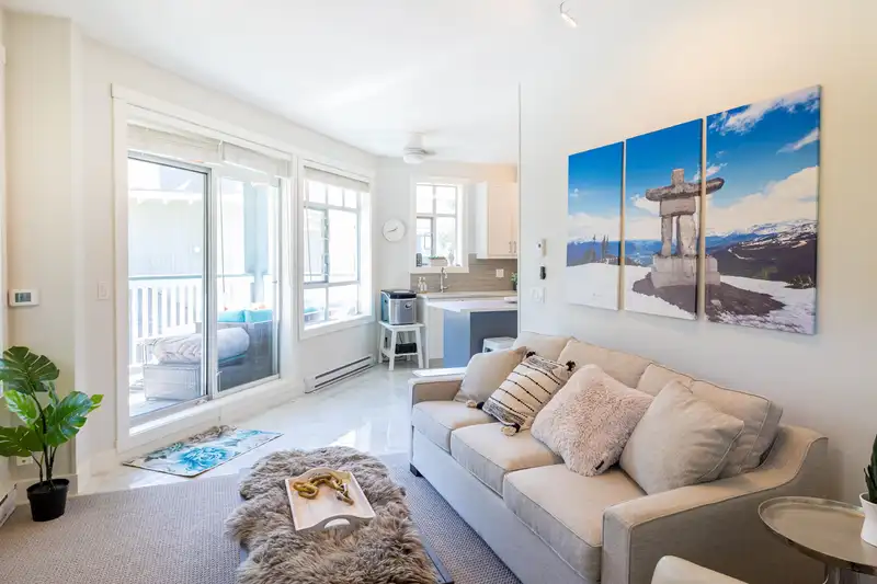 311 4405 BLACKCOMB WAY - photo 2 of 21