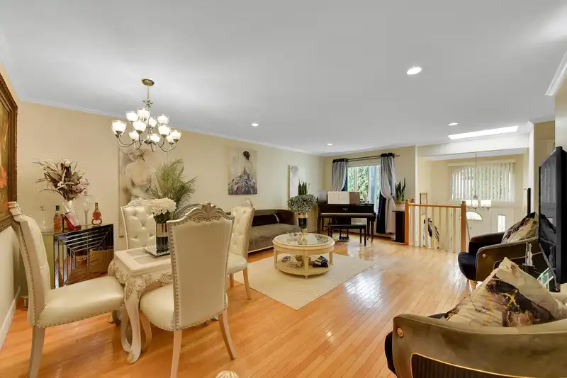 7548 12TH AVENUE - photo 3 of 39