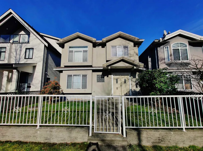 3461 WILLIAM STREET - photo 1 of 25