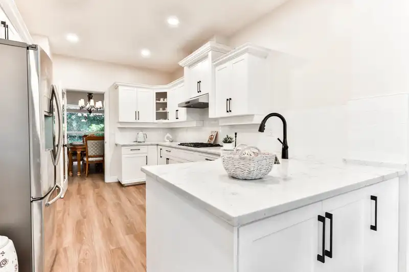 103 15350 SEQUOIA DRIVE - photo 3 of 33