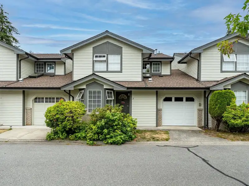 2 11580 BURNETT STREET - photo 1 of 21