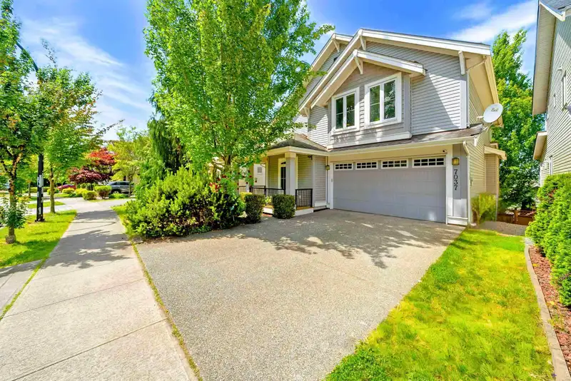 7037 178 STREET - photo 2 of 40