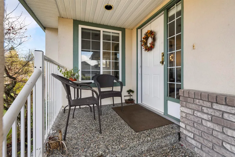 23 32777 CHILCOTIN DRIVE - photo 4 of 25