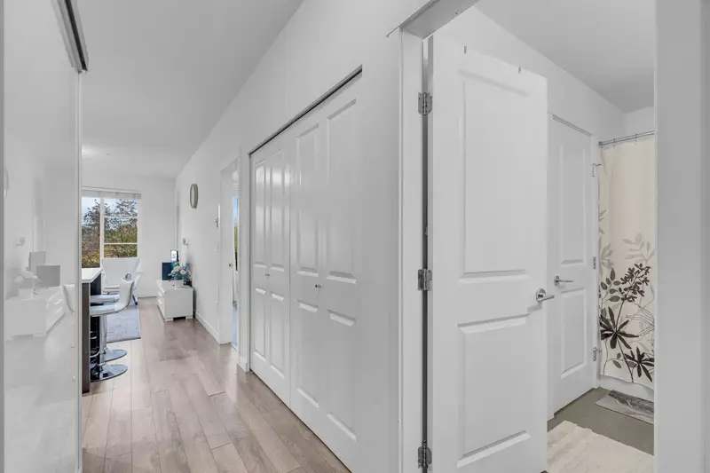 407 13623 81A AVENUE - photo 4 of 25