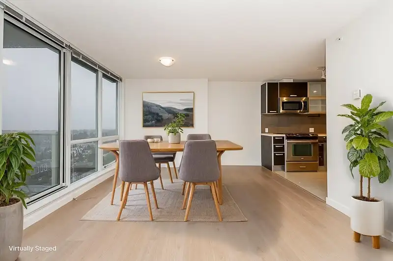 3306 13688 100 AVENUE - photo 3 of 25