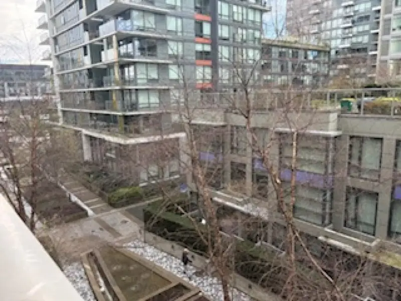 406 138 W 1ST AVENUE - photo 1 of 1