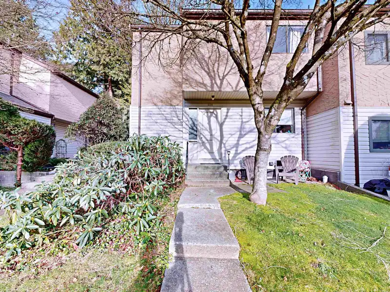 108 511 GATENSBURY STREET - photo 2 of 35