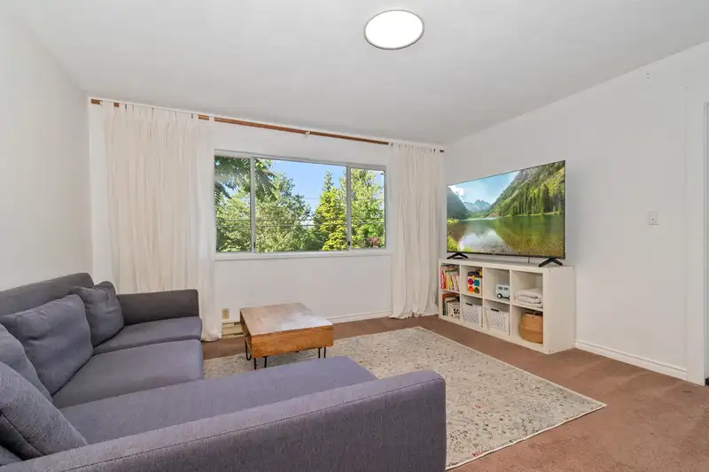 43810 VEDDER MOUNTAIN ROAD - photo 2 of 39