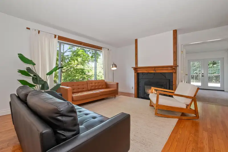 43810 VEDDER MOUNTAIN ROAD - photo 4 of 39