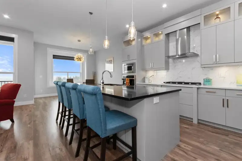 45 50778 LEDGESTONE PLACE - photo 1 of 40