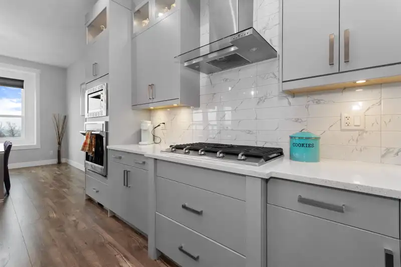 45 50778 LEDGESTONE PLACE - photo 4 of 40