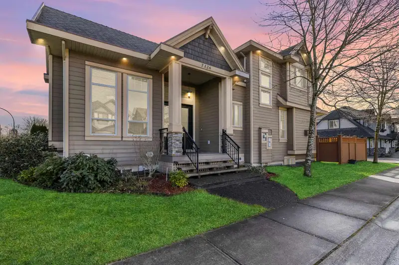 7326 199 STREET - photo 2 of 40