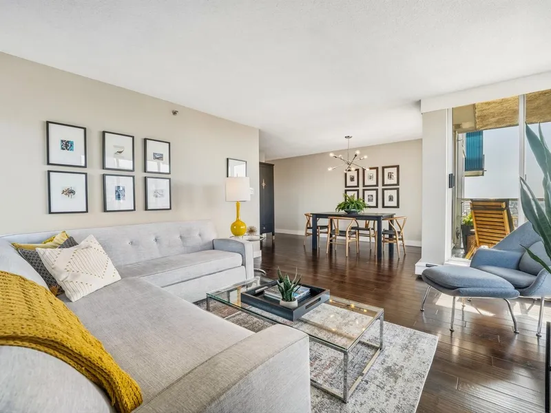 1107 3061 E KENT AVENUE NORTH - photo 3 of 25