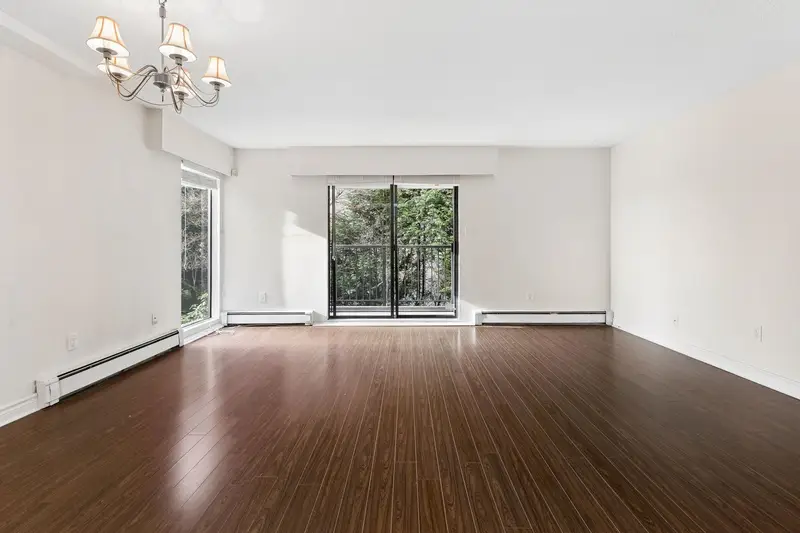 203 330 E 1ST STREET - photo 3 of 25