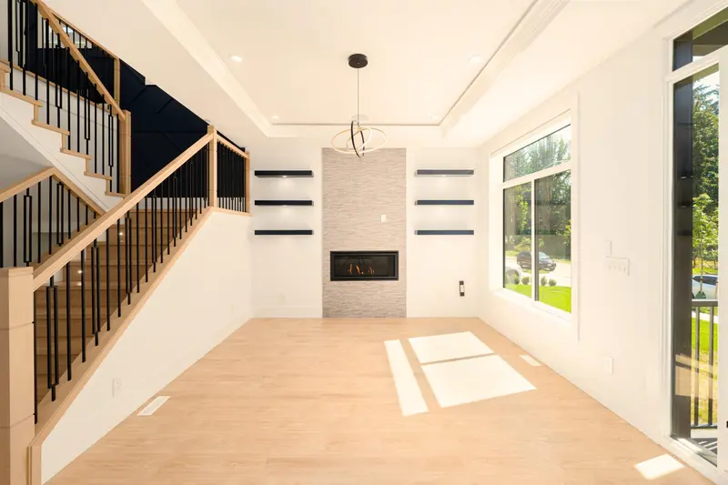 20355 27 AVENUE - photo 4 of 25