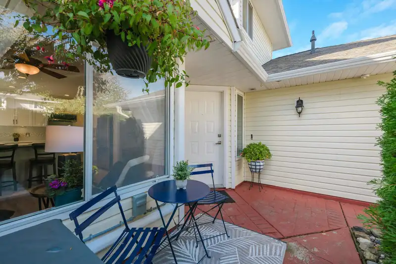 37 21928 48 AVENUE - photo 4 of 39