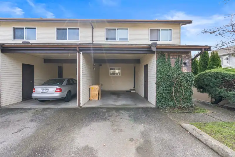 8 33951 MARSHALL ROAD - photo 4 of 40